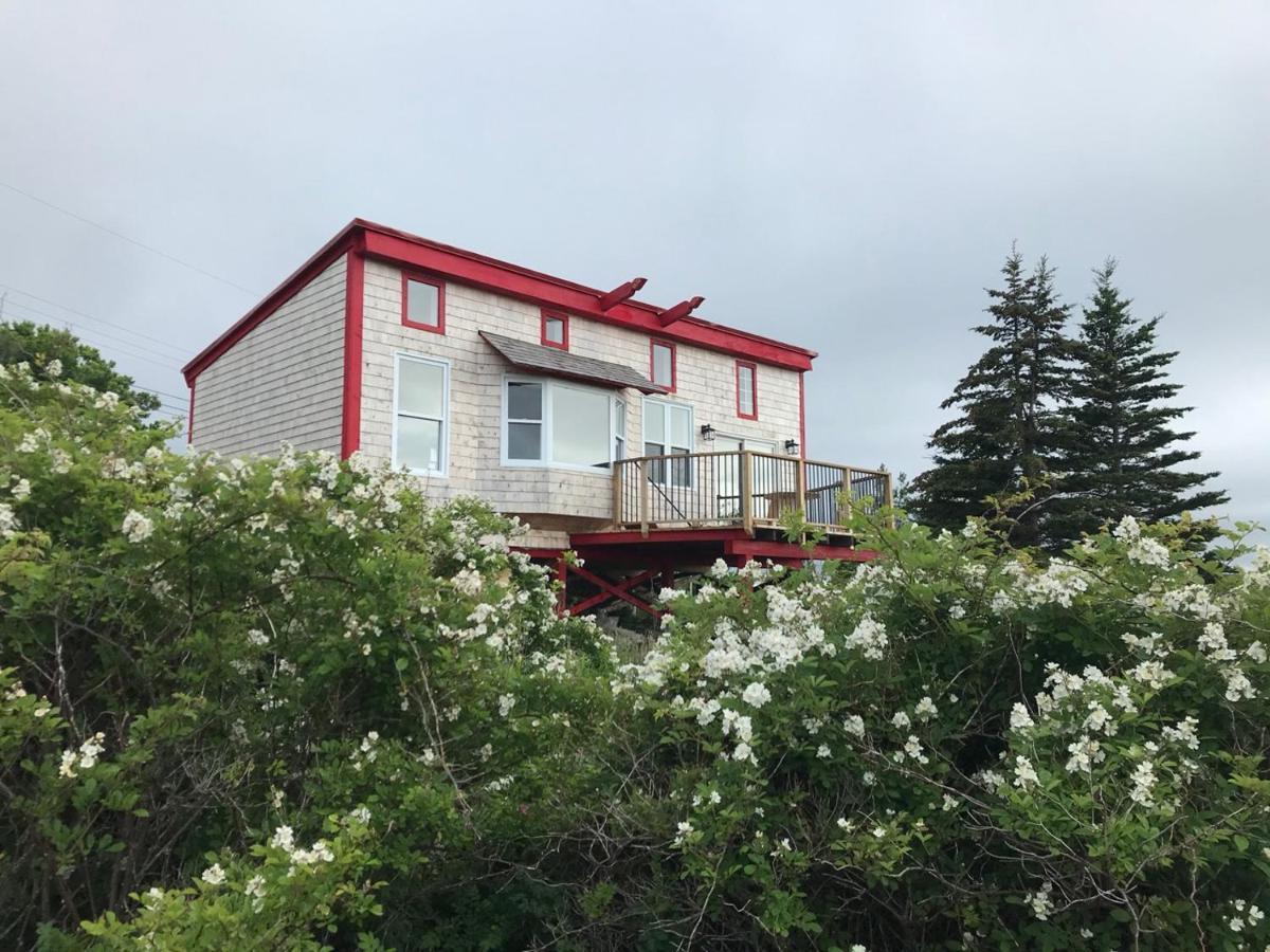 Maregold Centre - Juniper Cabin And Rose Cabin Victoria Beach Екстер'єр фото