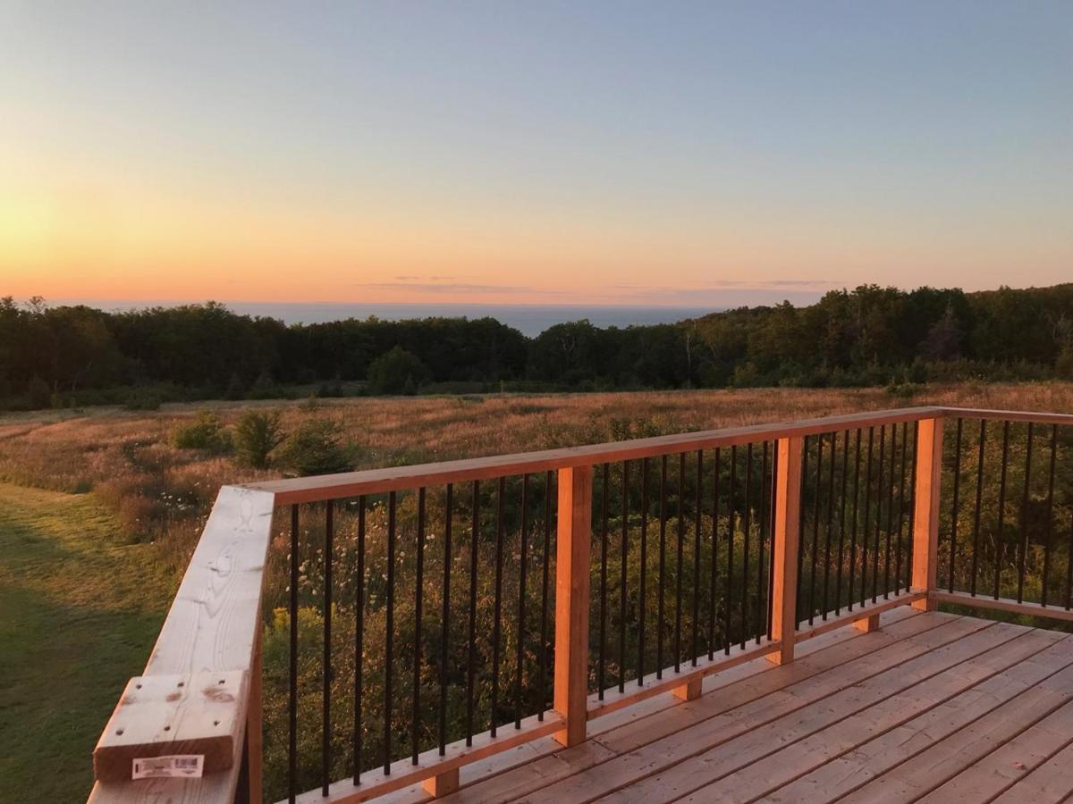 Maregold Centre - Juniper Cabin And Rose Cabin Victoria Beach Екстер'єр фото